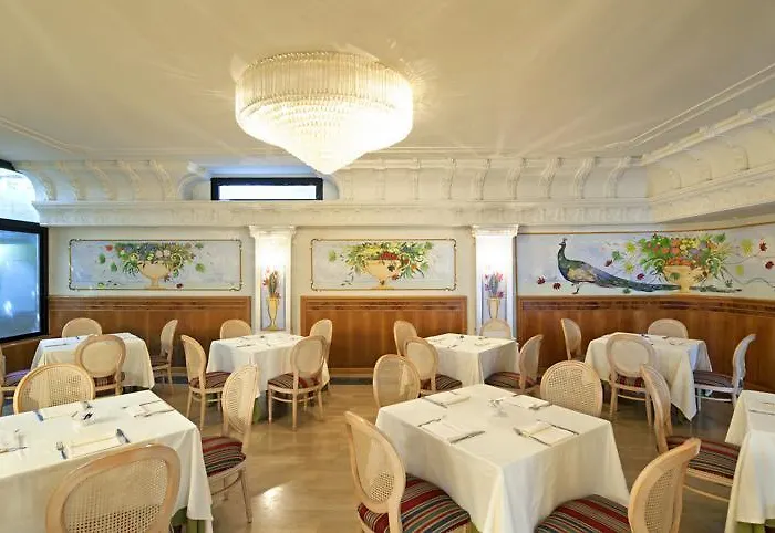Arosio Hotel Otel