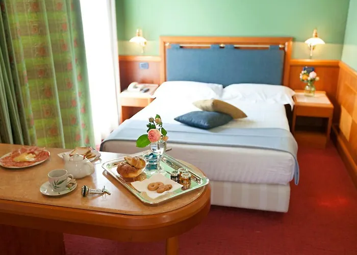 Arosio Hotel Otel