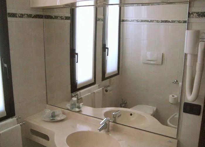 Arosio Hotel Otel Arosio