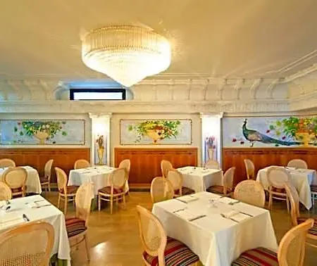 Arosio Hotel Ξενοδοχείο 4*