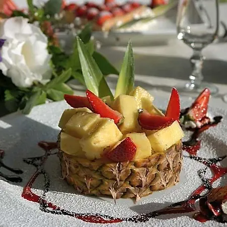 Arosio Hotel Ξενοδοχείο 4*