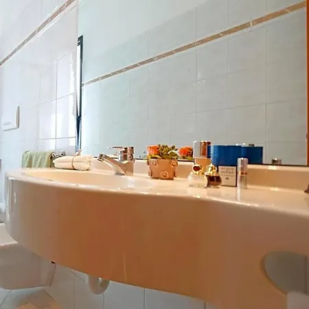 Arosio Hotel 4* Arosio